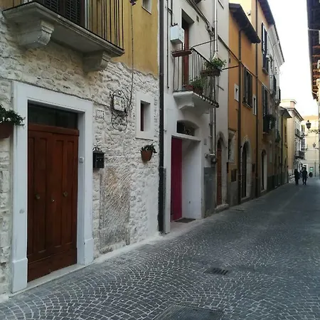 Il Viandante Frühstückspension Sulmona